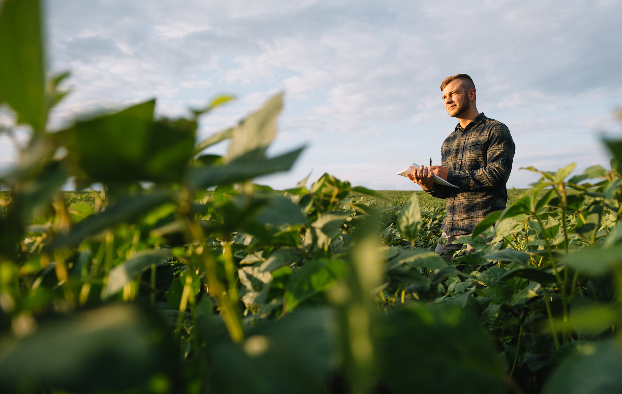 Δίνουμε αξία καθημερινά στην ελληνική κοινωνία